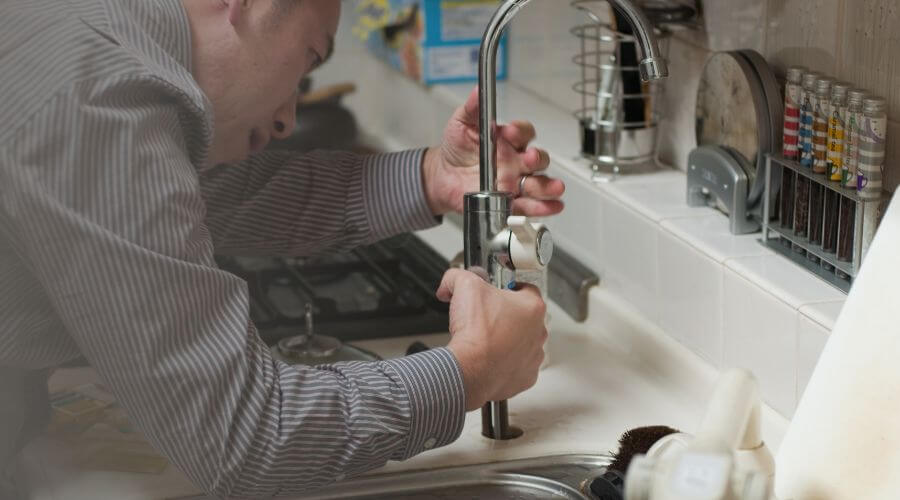 Professional same day plumber in Schoolcraft, MI